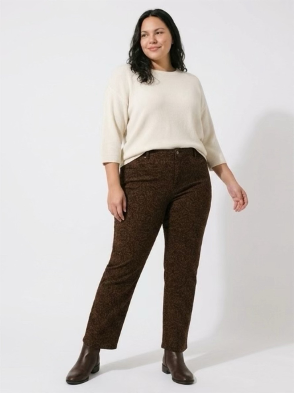 TERRA & SKY LEOPARD  JEANS HIGH RISE STRAIGHT LEG NEW, SIZE  24W